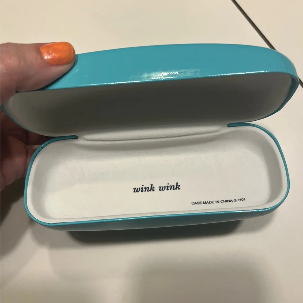 Kate Spade eye glasses clam shell case Tiffany blue